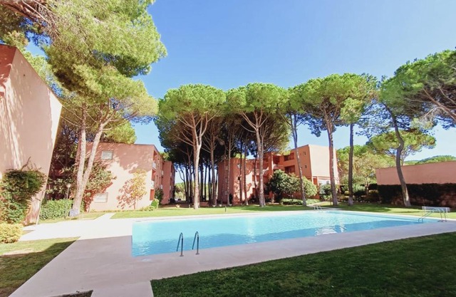 Apartamento con piscina y wifi cerca de la playa