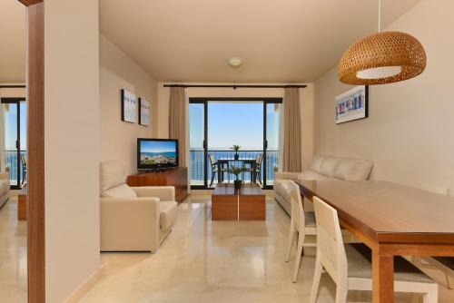Apartamento de 2 dormitorios en Torrox Costa