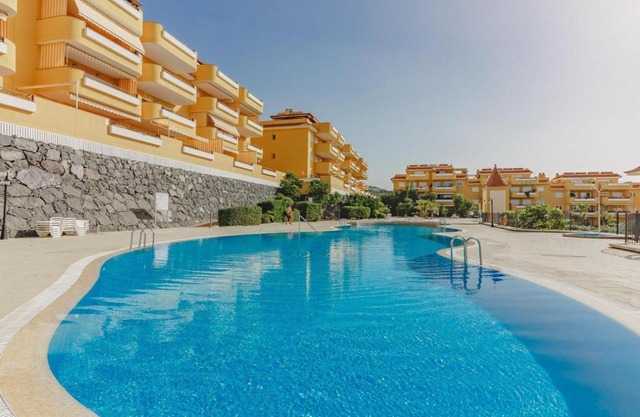 Apartamento de lujo en puerto Santiago 1