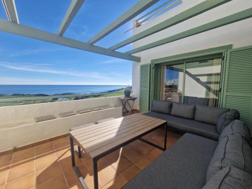Apartamento Golf de Lujo en Alcaidesa Vista al Mar
