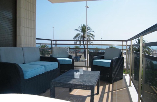 APARTAMENTO XALOC, Mnostrum Playa de Gandia EXCLUSIVO FAMILIAS