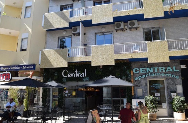 Apartamentos Central