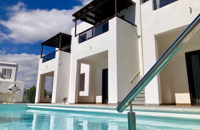 Apartamentos La Laguneta