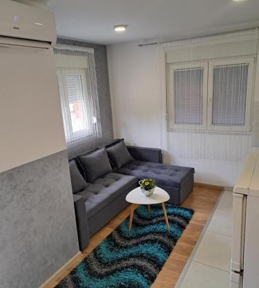 Apartman Sara 2