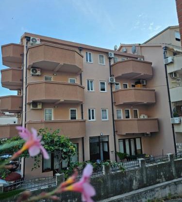 Apartmani Alexandra