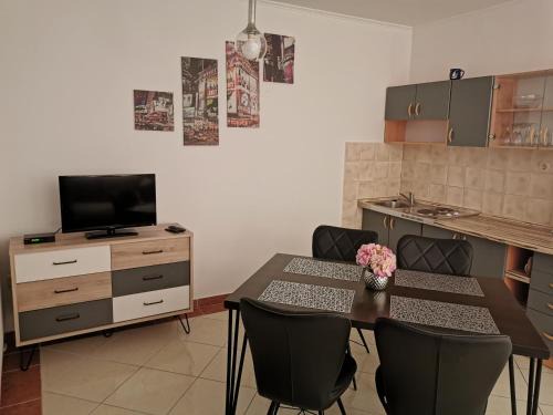 Apartmani Prova