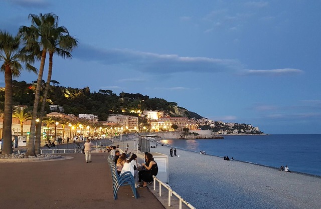 Apartment 72 m2 with sea view, 300 meters to the beach