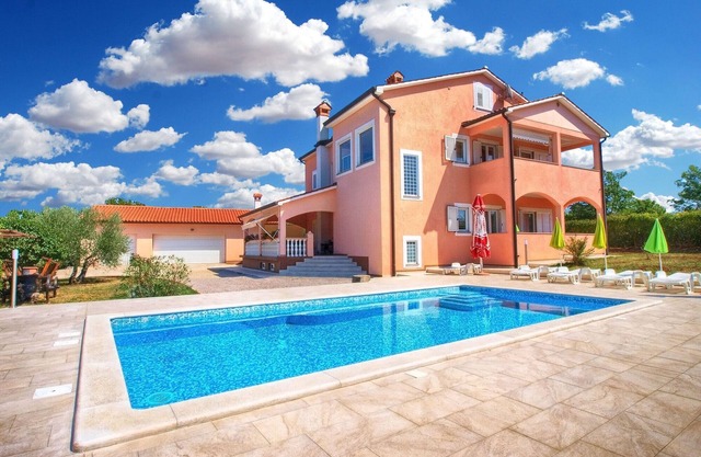 Apartment 870/16624 (Istria - Labin), 6000m from the beach