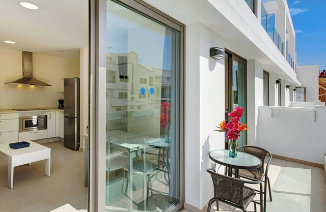 Apartment Albamar 1C with Mountain View, Wi-Fi, A/C, Balcony & Terrace