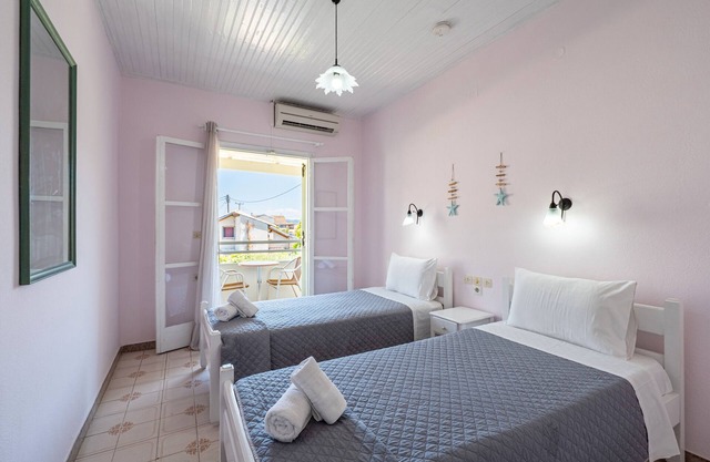 Apartment 'Alexandros Studios 2' with Shared Pool, Wi-Fi and Air Conditioning