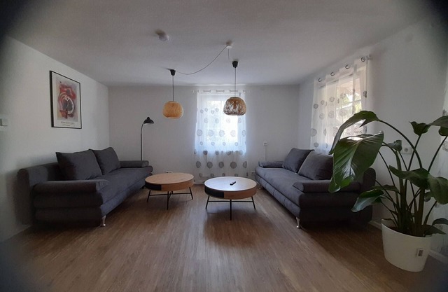 Apartment 'Alte Schmiede' with Private Terrace, Shared Garden and Wi-Fi