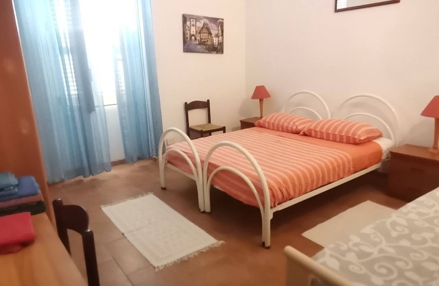 Apartment and rooms
