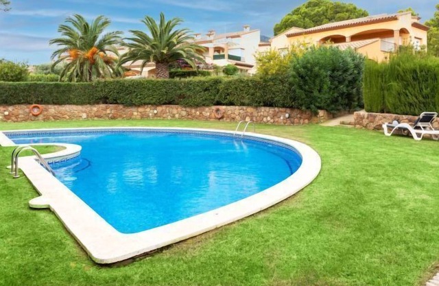 Apartment Arcos in Miami Platja - 6 persons, 3 bedrooms