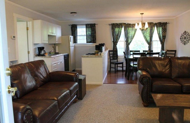 Apartment at Viking Nordic Center; sleeps 8. Rent with The Farmhouse to sleep 18