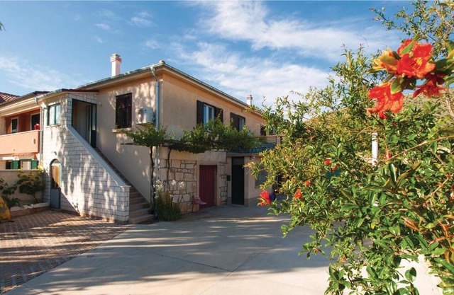 Apartment Bilice I