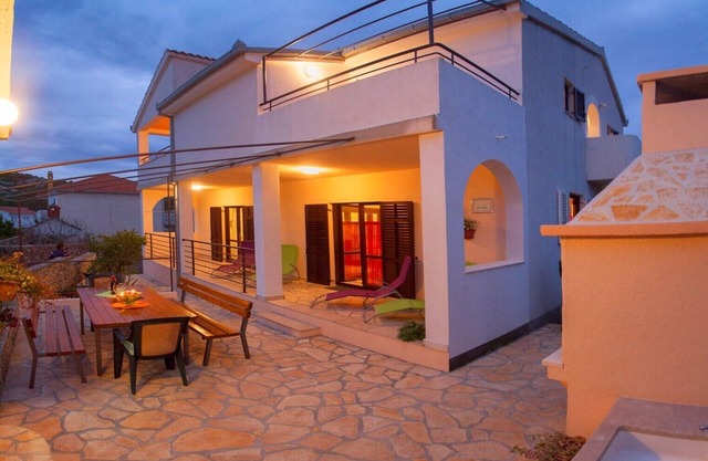 Apartment Bo&Dy in Razanj with private pool