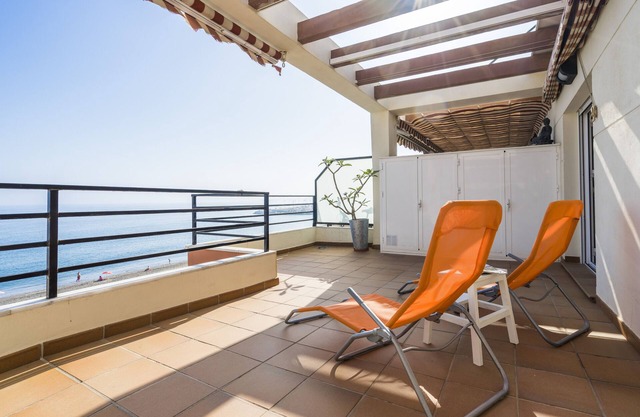 APARTMENT CALETA DE VÉLEZ, ALGARROBO, TORRE DEL MAR First line of beach