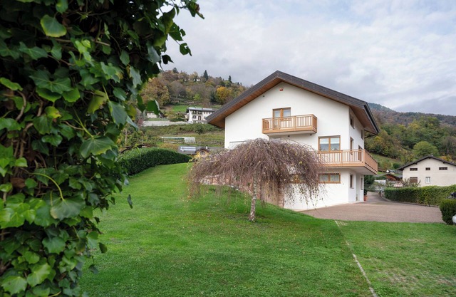 Apartment 'Casa Hueller' with Mountain View, Private Terrace and Wi-Fi