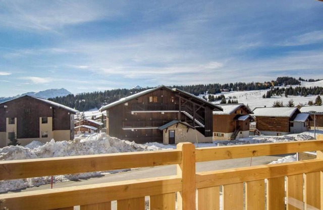 Apartment 'Chalet A - o Saisies' with Mountain View, Private Terrace and Wi-Fi
