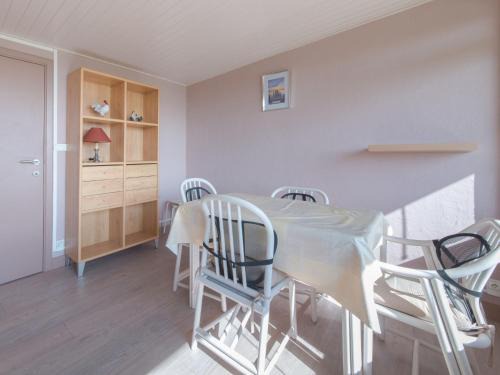 Apartment Empaja great views and parking by Interhome