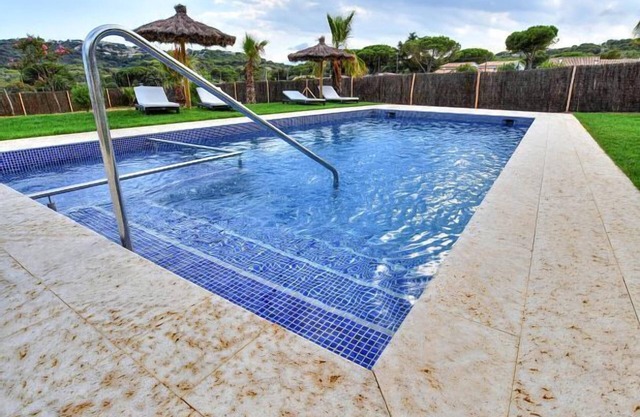 Apartment El Forn inside Masia Cal Ros for 8 people