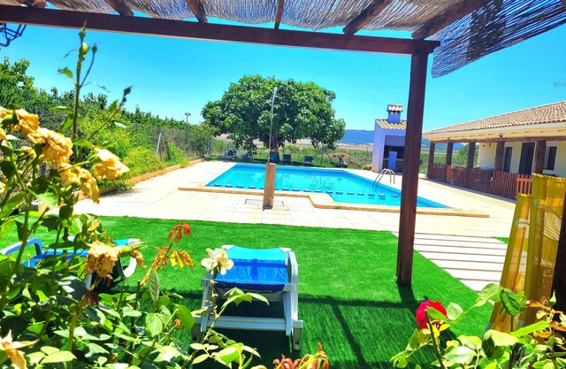 Apartment 'Fraskito 1' with Mountain View, Wi-Fi and Air Conditioning