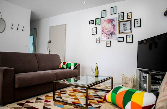 Apartment/flat Refresh by designer may 2016- BIARRITZ-near the beach 700 m