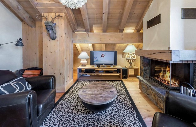 Apartment Fontany - Five Bedroom Villa, Sleeps 10