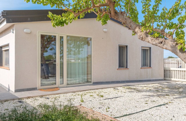 Apartment 'Gelso' with Private Terrace, Wi-Fi and Air Conditioning