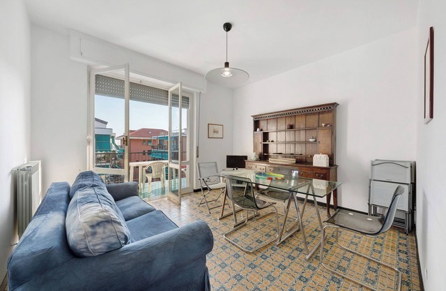 Apartment 'Giaco' with Sea View, Balcony and Wi-Fi