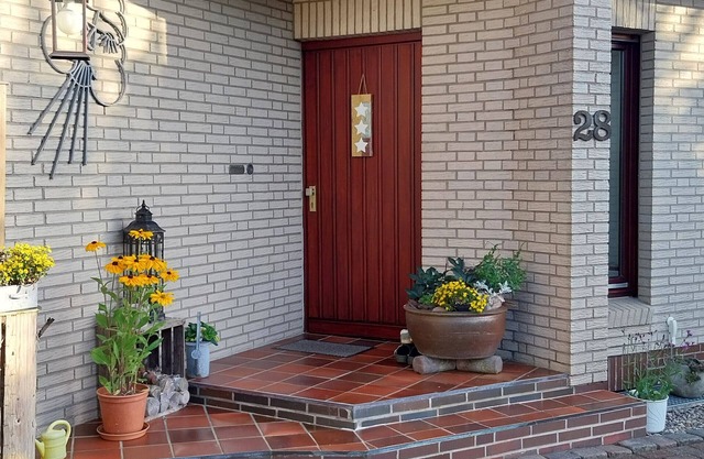 Apartment 'Hennings' with Private Terrace, Shared Garden and Wi-Fi