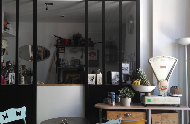 Apartment ideally located
