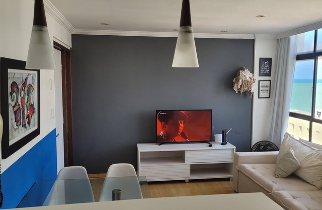 Apartment in Boa Viagem with sea view and rooftop pool.