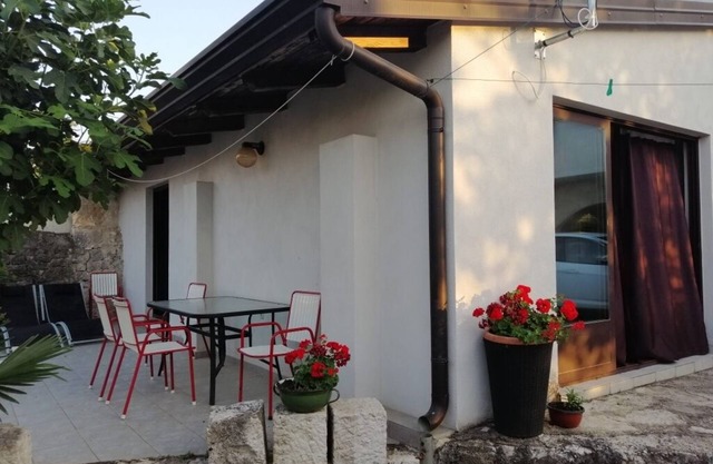 Apartment in Funtana with Terrace, Air condition, WIFI, Washing machine (4982-6)