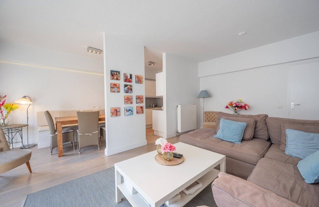 Apartment in Knokke-Heist near the Beach