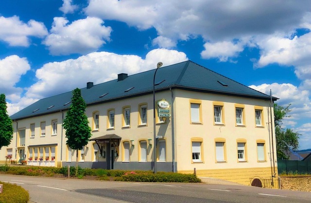 Apartment in Pellingen for family