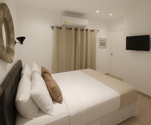 Apartment in Roatan 1