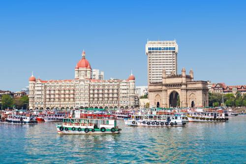 Apartment in South Bombay