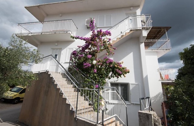 Apartment in Stupin Čeline with Seaview, Terrace, Air condition, WIFI (5149-2)