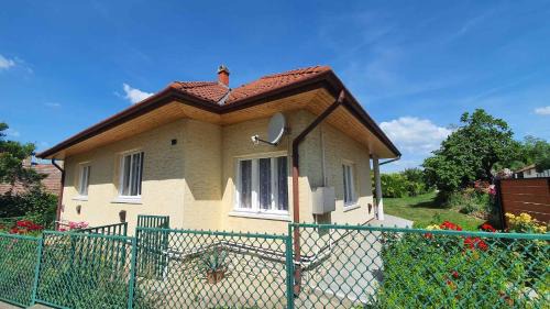 Apartment in Zamardi - Balaton 20318