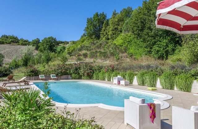 Apartment in Belforte near Oliva Castle