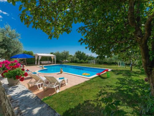 Apartment Ivan & Tina-1 by Interhome