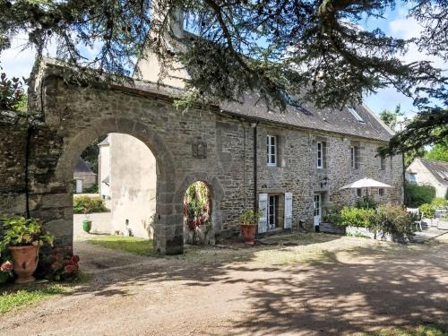 Apartment La Manoir du Moros by Interhome