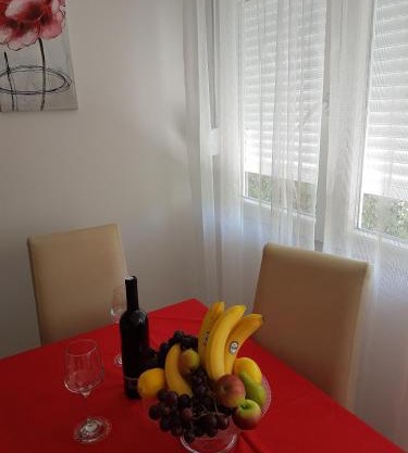 Apartment LANA Kaštel Stari