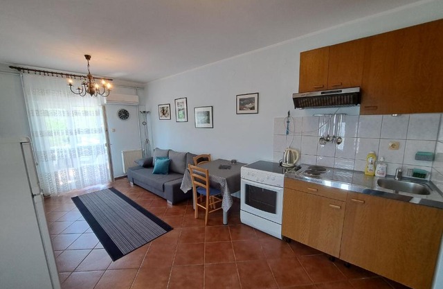 Apartment Leo