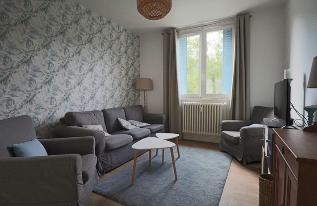 Apartment 'Les Agapanthes' with Mountain View and Wi-Fi