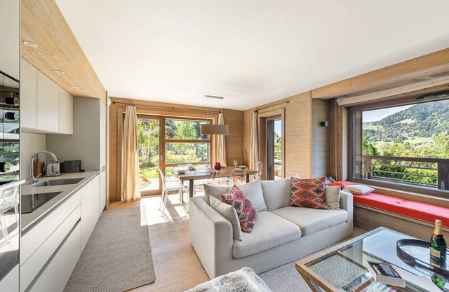 Apartment Miette - Three Bedroom Villa, Sleeps 7