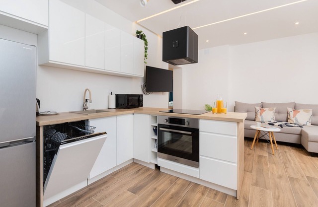Apartment Park de Gaulle'a by Renters
