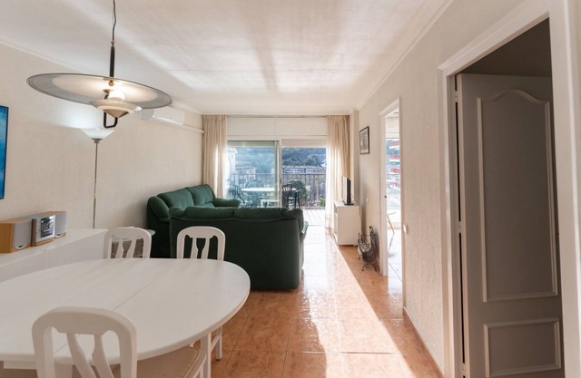 Apartment Pau Picasso with terrace Tossa de Mar