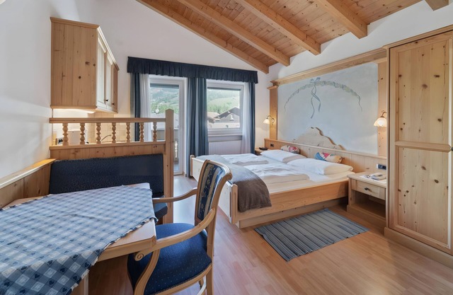 Apartment 'Residence Priska Studio' with Mountain View, Shared Garden and Wi-Fi